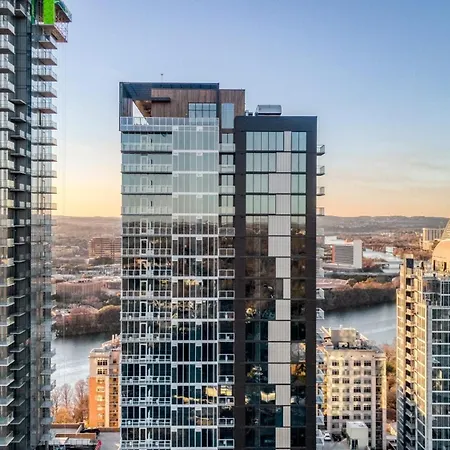 Sleeps 40 12 Condos In New Austin High Rise W Rooftop Pool Gym Yoga Studio